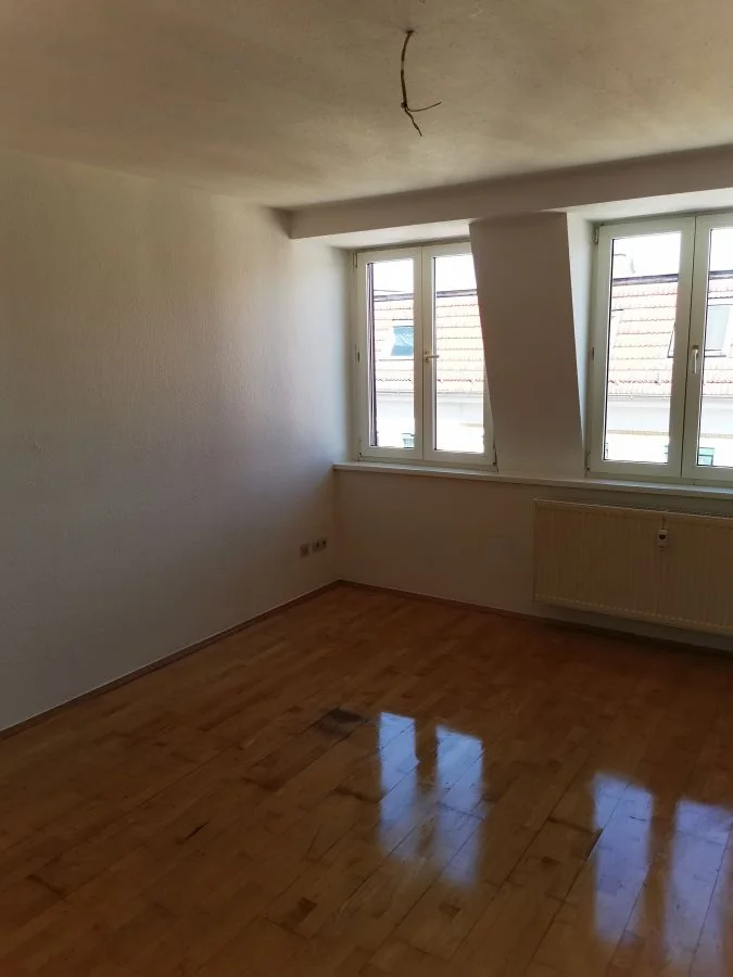 Geräumter und aufgearbeiteter Wohnraum nach der Haushaltsauflösung